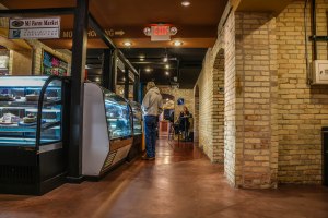 The eateries and shops of The Commons.  Photo by Grace Grogan, copyright 2015.